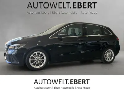 Gebraucht Mercedes B180 Progressive 136 PS (100 kW) 2019 Unilack nachtschwarz Kleinwagen