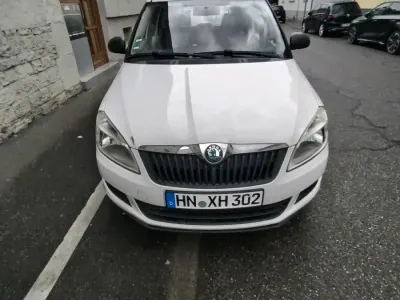 Gebraucht Skoda Roomster 88 PS (64 kW) 2011 Weiß Van / Kleinbus