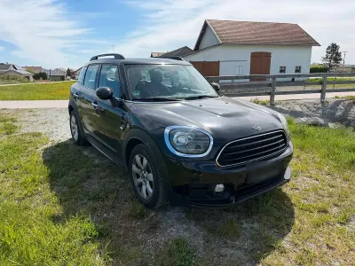 Usado Mini ONE 102 HP (75 kW) 2018 Preto Citadino