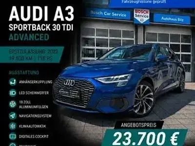 Gebraucht Audi A3 Advanced 116 PS (85 kW) 2022 Navarrablau Limousine