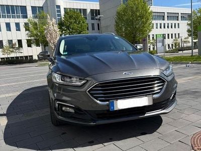 Usata Ford Mondeo Titanium 190 CV (139 kW) 2019 Grigio Berlina