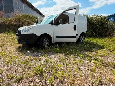 Gebraucht Fiat Doblò 66 PS (48 kW) 2013 Weiß Van / Kleinbus