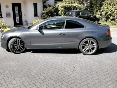 Używany Audi A5 S-Line 177 KM (130 kW) 2016 Szary Coupe