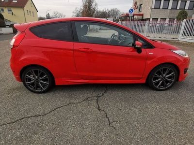 gebraucht Ford Fiesta st line1,0 EcoBoost 140ps 8fach bereift