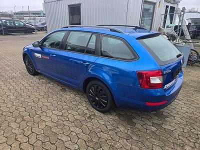 Gebraucht 2013 Skoda Octavia Active Kombi | 5.250 €