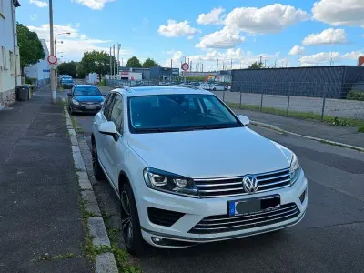 Gebraucht VW Touareg Exclusive 340 PS (250 kW) 2015 Weiß SUV