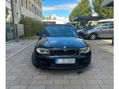 Gebraucht BMW 118 Cabriolet 143 PS (105 kW) 2011 Schwarz Cabrio