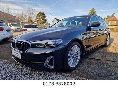 Sophistograu brillanteffekt Gebraucht 2021 BMW 530e Luxury Line Kombi | 25.200 € (Superpreis)