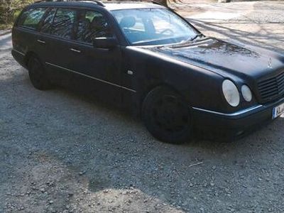 gebraucht Mercedes E240 e klasse w210