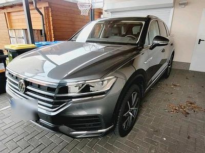 Gebraucht VW Touareg 285 PS (209 kW) 2019 Grau SUV
