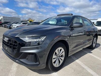 Gebraucht Audi Q8 S-Line 231 PS (169 kW) 2021 Grau SUV