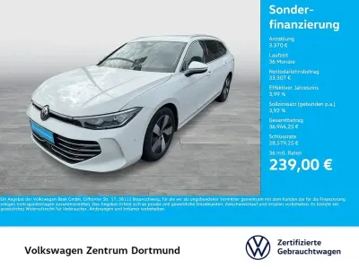 Gebraucht VW Passat Elegance 150 PS (110 kW) 2025 Pure white Kombi
