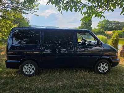 Gebraucht VW T4 102 PS (75 kW) 2000 Blau Van