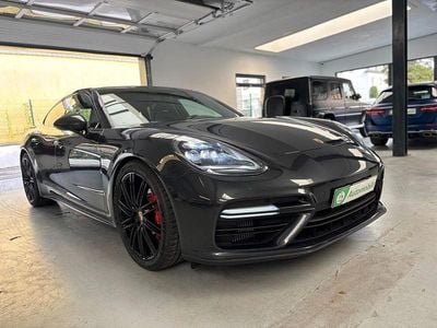Porsche Panamera Turbo