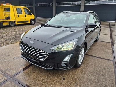 Gebraucht Ford Focus Cool & Connect 125 PS (91 kW) 2020 Schwarz Kombi