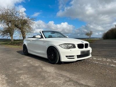 Gebraucht BMW 120 Cabriolet 177 PS (130 kW) 2008 Weiß Cabrio