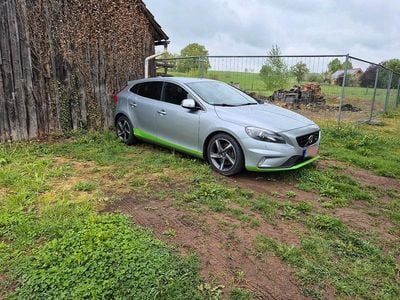 Gebraucht Volvo V40 R-Design 150 PS (110 kW) 2013 Silber Limousine