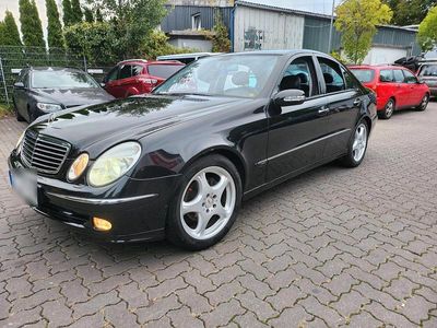 Mercedes E240