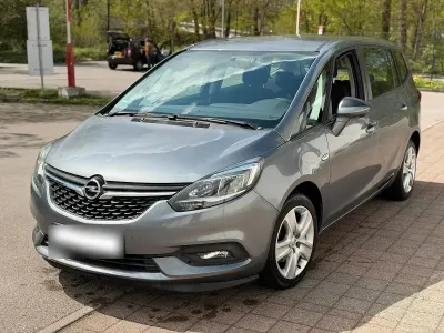 Gebraucht Opel Zafira 135 PS (99 kW) 2017 Grau Van / Kleinbus