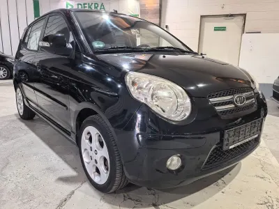 Gebraucht Kia Picanto 65 PS (47 kW) 2009 Galaxy black Kleinwagen