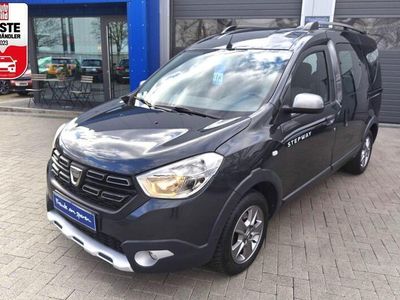 Usata Dacia Dokker Stepway 116 CV (85 kW) 2019 Grigio Monovolume