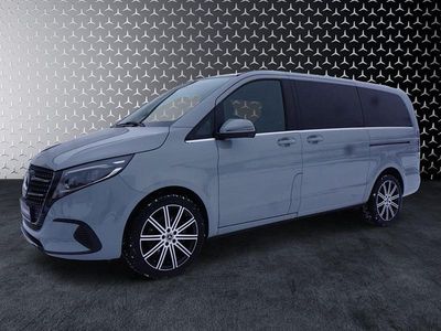 Gebraucht Mercedes V300 Avantgarde 237 PS (174 kW) 2024 Grau Van / Kleinbus