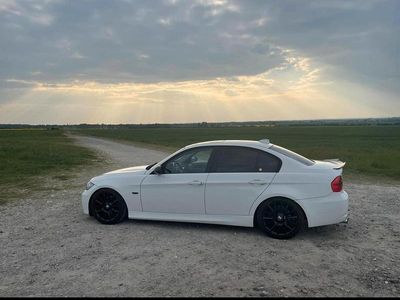 Gebraucht BMW 325 218 PS (160 kW) 2006 Limousine