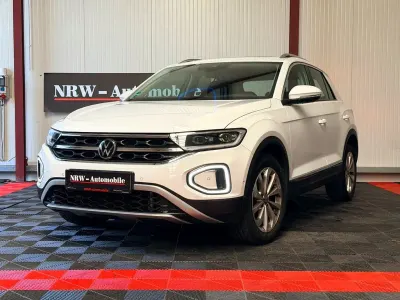 Używany VW T-Roc Style 150 KM (110 kW) 2023 Biały SUV