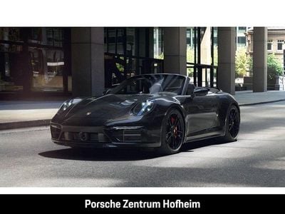 Porsche 911 Carrera 4 GTS