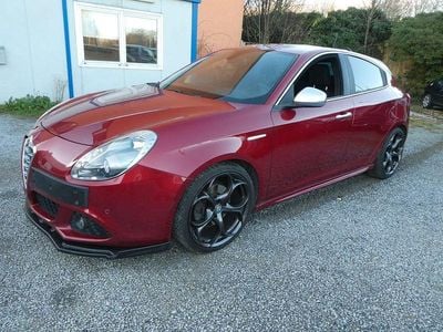 Gebraucht Alfa Romeo Giulietta Turismo 170 PS (125 kW) 2013 Rot Limousine