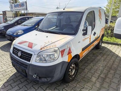 Gebraucht Fiat Doblò 92 PS (67 kW) 2008 Weiß Van / Kleinbus