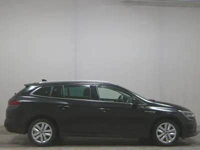 Gebraucht Renault Mégane II Intens 116 PS (85 kW) 2021 Schwarz Limousine