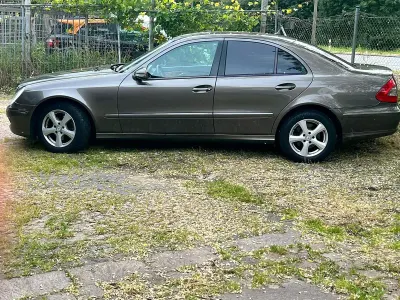 Gebraucht Mercedes E220 170 PS (125 kW) 2008 Limousine