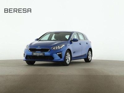 Usado Kia Ceed Comfort 99 HP (72 kW) 2019 Azul Citadino