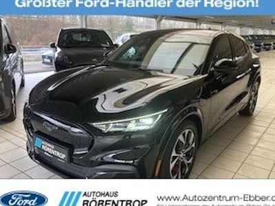Schwarz Gebraucht 2022 Ford Mustang Mach-E SUV | 35.481 € (Superpreis)