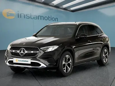 Gebraucht Mercedes GLC220 197 PS (144 kW) 2023 Schwarz SUV
