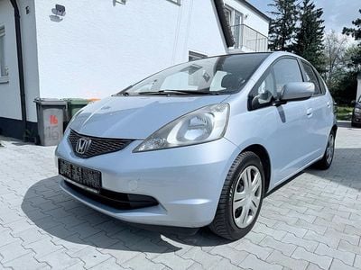 Second-hand Honda Jazz Comfort 99 CP (72 kW) 2009 Albastru Hatchback