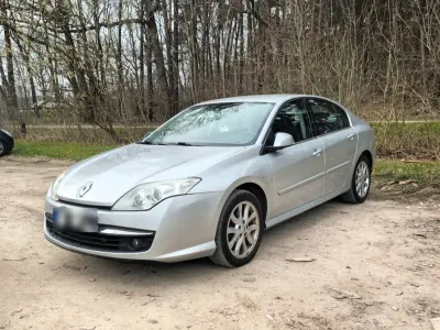 Brugt Renault Laguna III Dynamique 170 HK (125 kW) 2008 Sølv Sedan