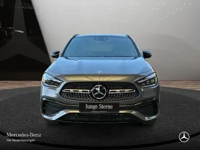 Gebraucht Mercedes GLA250 218 PS (160 kW) 2023 SUV