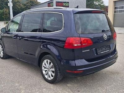 Blau Gebraucht 2014 VW Sharan Highline Van / Kleinbus | 13.900 € (Guter Preis)