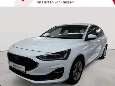 Gebraucht Ford Focus Cool & Connect 120 PS (88 kW) 2022 Frozen white Kombi