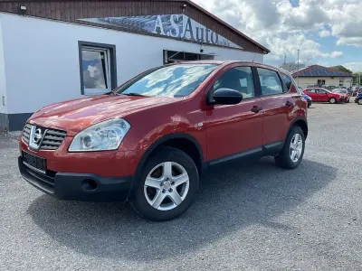 Gebraucht Nissan Qashqai Visia 114 PS (83 kW) 2007 Rot SUV