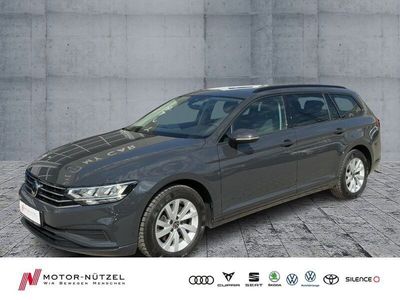 Gebraucht VW Passat Basis 150 PS (110 kW) 2021 Grau Kombi