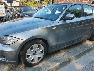 Gebraucht BMW 116 116 PS (85 kW) 2010 Grau Kleinwagen