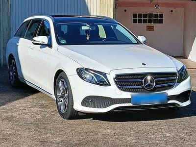 Gebraucht Mercedes E200 150 PS (110 kW) 2019 Weiß Kombi
