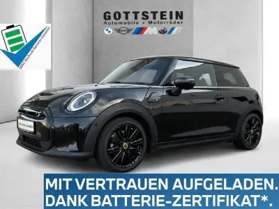 Gebraucht Mini Cooper SE Classic 135 kW (184 PS) 2023 Schwarz Kleinwagen