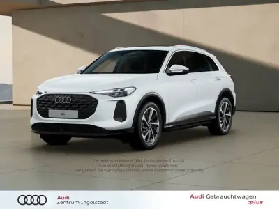 Gebraucht Audi Q5 Sport 204 PS (150 kW) 2025 Gletscherweiß metallic SUV