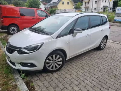 Gebraucht Opel Zafira Tourer Edition 140 PS (102 kW) 2017 Weiß Van / Kleinbus