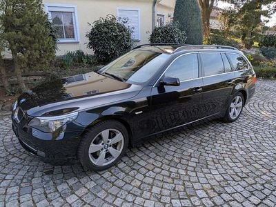 Gebraucht BMW 530 Advantage 235 PS (172 kW) 2008 Schwarz Kombi