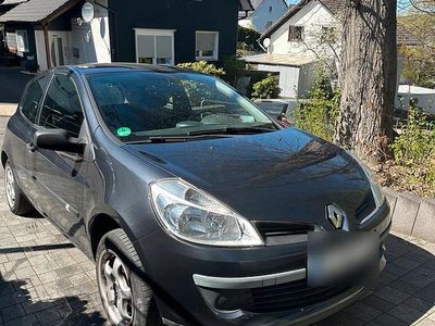 Second-hand Renault Clio II 2007 Hatchback